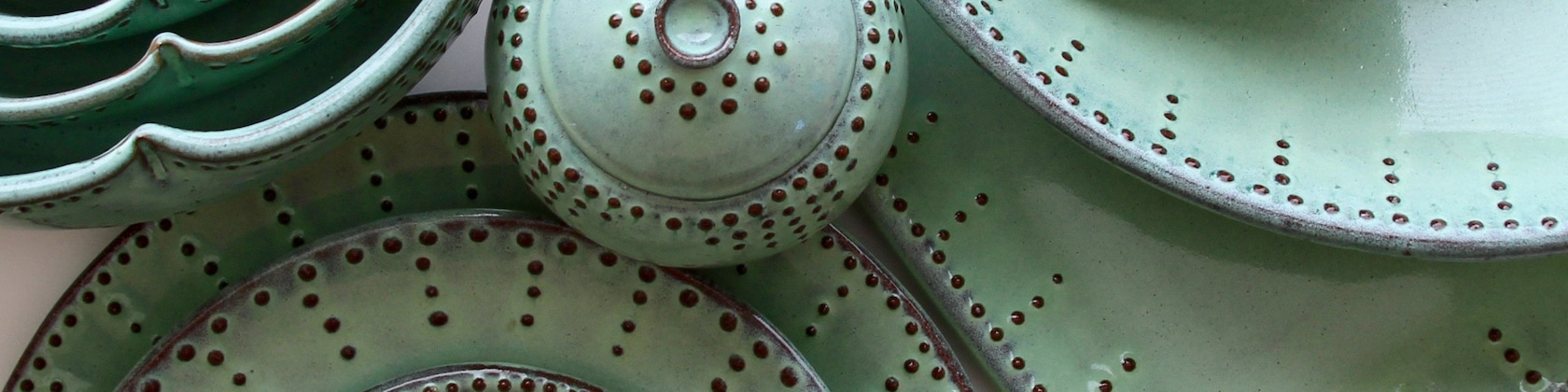 Sponge Holder in Aqua Mist — Back Bay Pottery