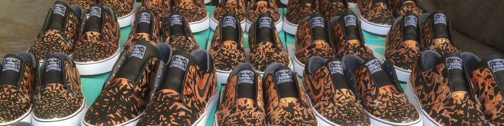 Custom Hand Painted Nike Adidas Vans & Converse par BStreetShoes Custom Hand Painted Nike Adidas Vans & Converse par BStreetShoes