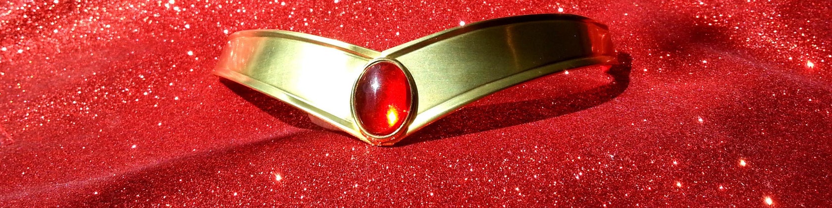 Sailor Moon ChibiChibi Red Heart Gem Metal Cosplay Tiara
