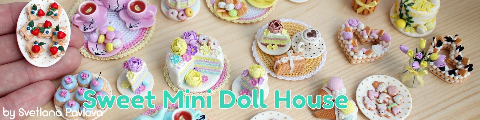 sweet mini dollhouse