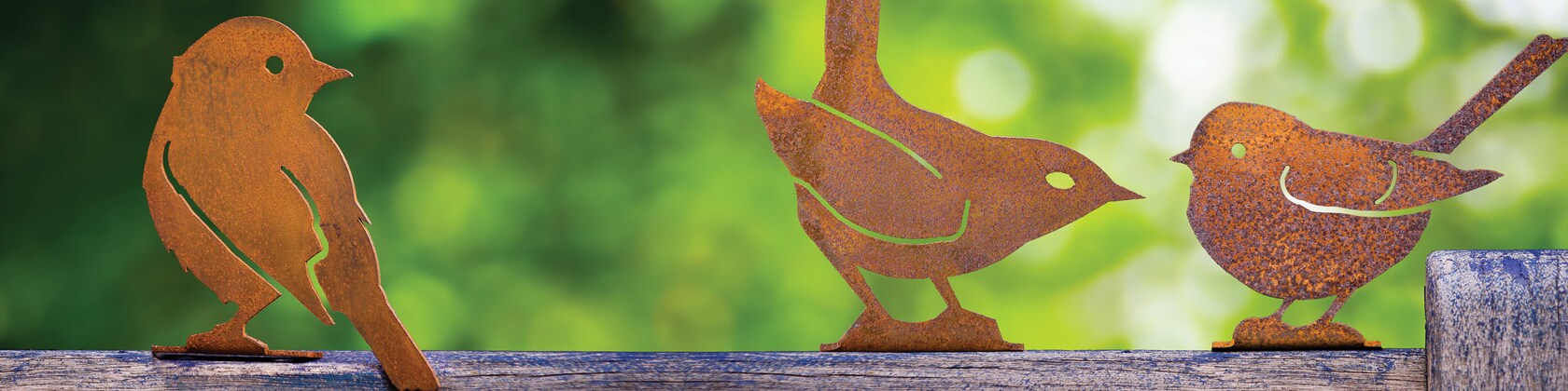 set of 4 Charming Rustic Green Rust Metal Songbird Garden Pathway Bush Ornaments set of 4 Charming Rustic Green Rust Metal Songbird Garden Pathway Bush Ornaments
