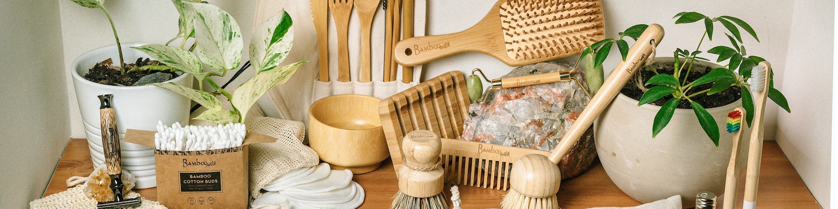 Pots and Pans Scraper - Organic Bamboo Kitchen Tools - Eco Girl Shop