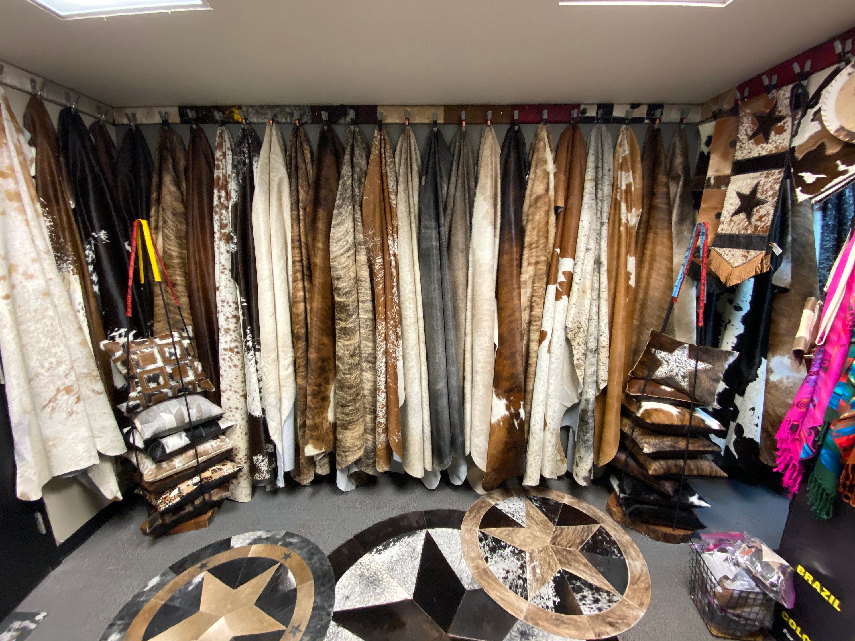 Cowhide Texas Store Inc