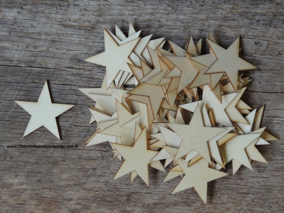 25 SMALL Snowflake Wood Christmas Ornament Supplies Confetti DIY Wooden  Christmas Crafts to Paint On 1 Inch Snowflakes 