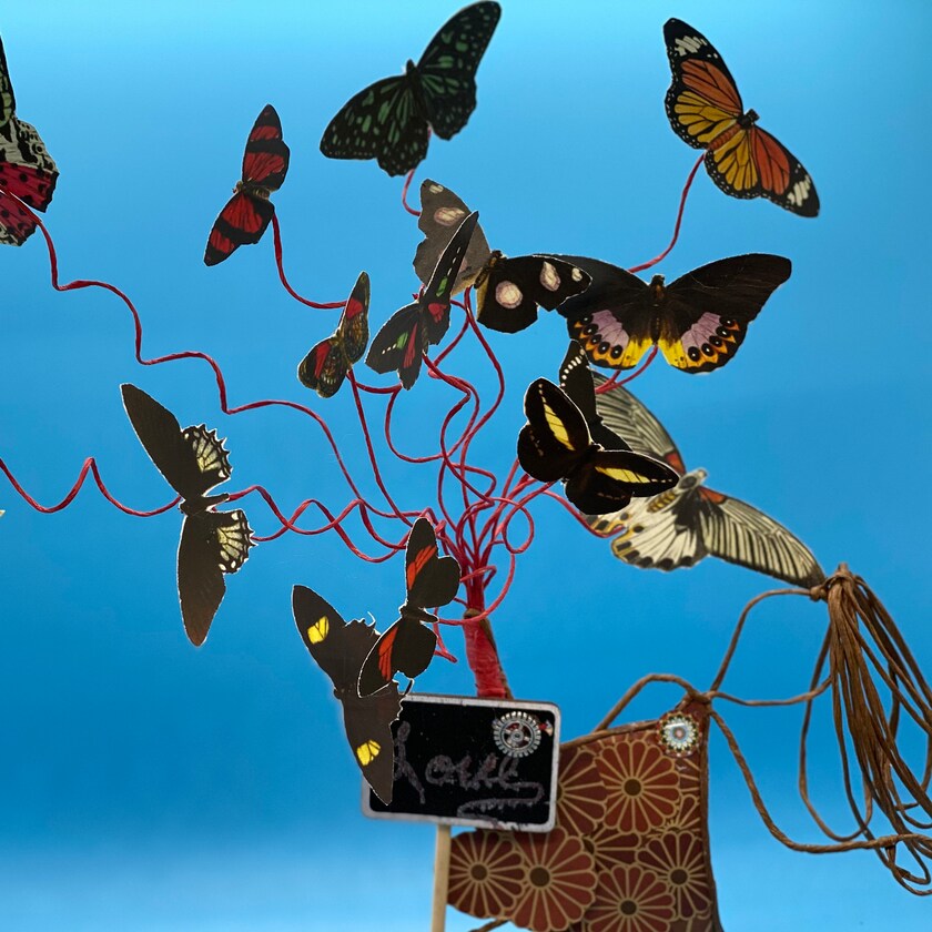 Wire Art & Altered Books by WireWhimsyCreations on Etsy