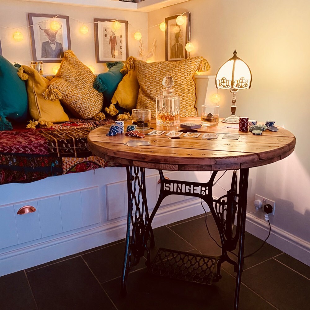 Dining table singer best sale