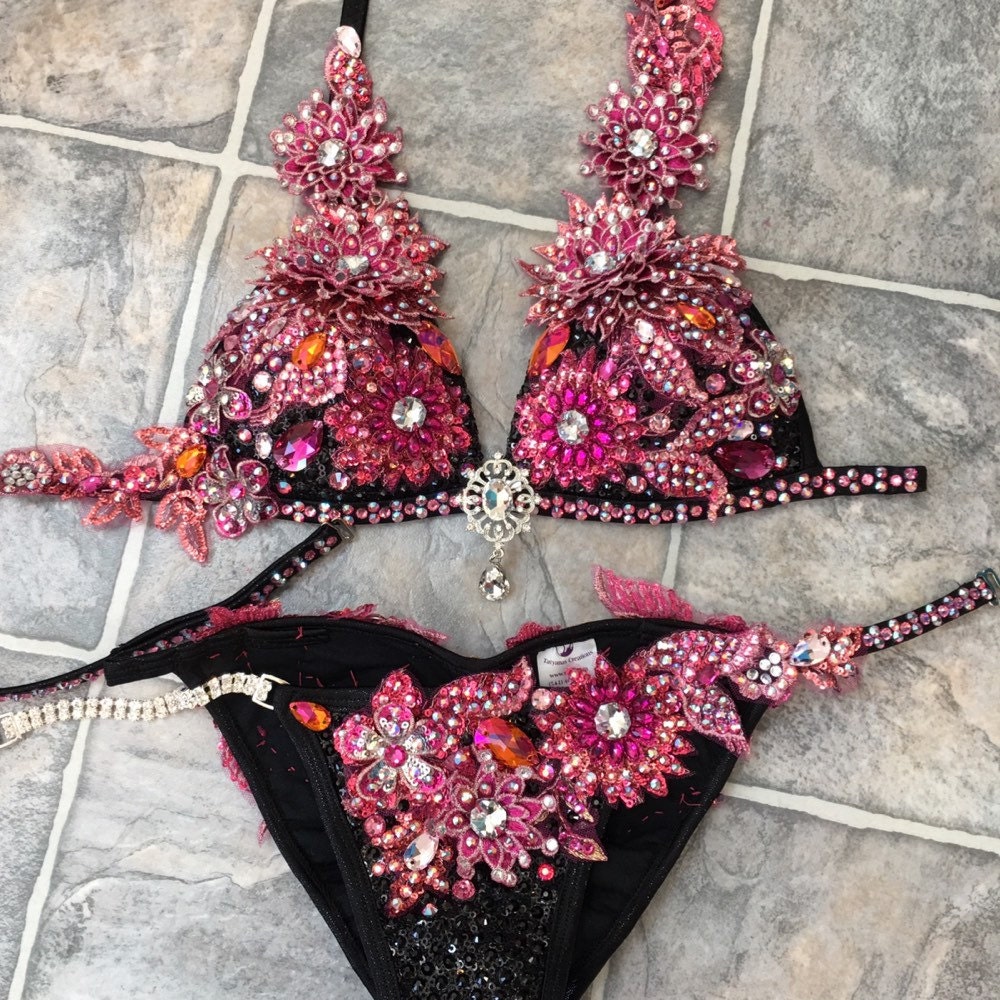Custom Made Figure Bikini Competition Von Tatyanascreations