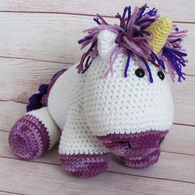 Girls Scarf Fun Animal Scarf Horse Lover Gift Horse Gift Crochet Horse Scarf Accessoires Sjaals & omslagdoeken Sjaals 