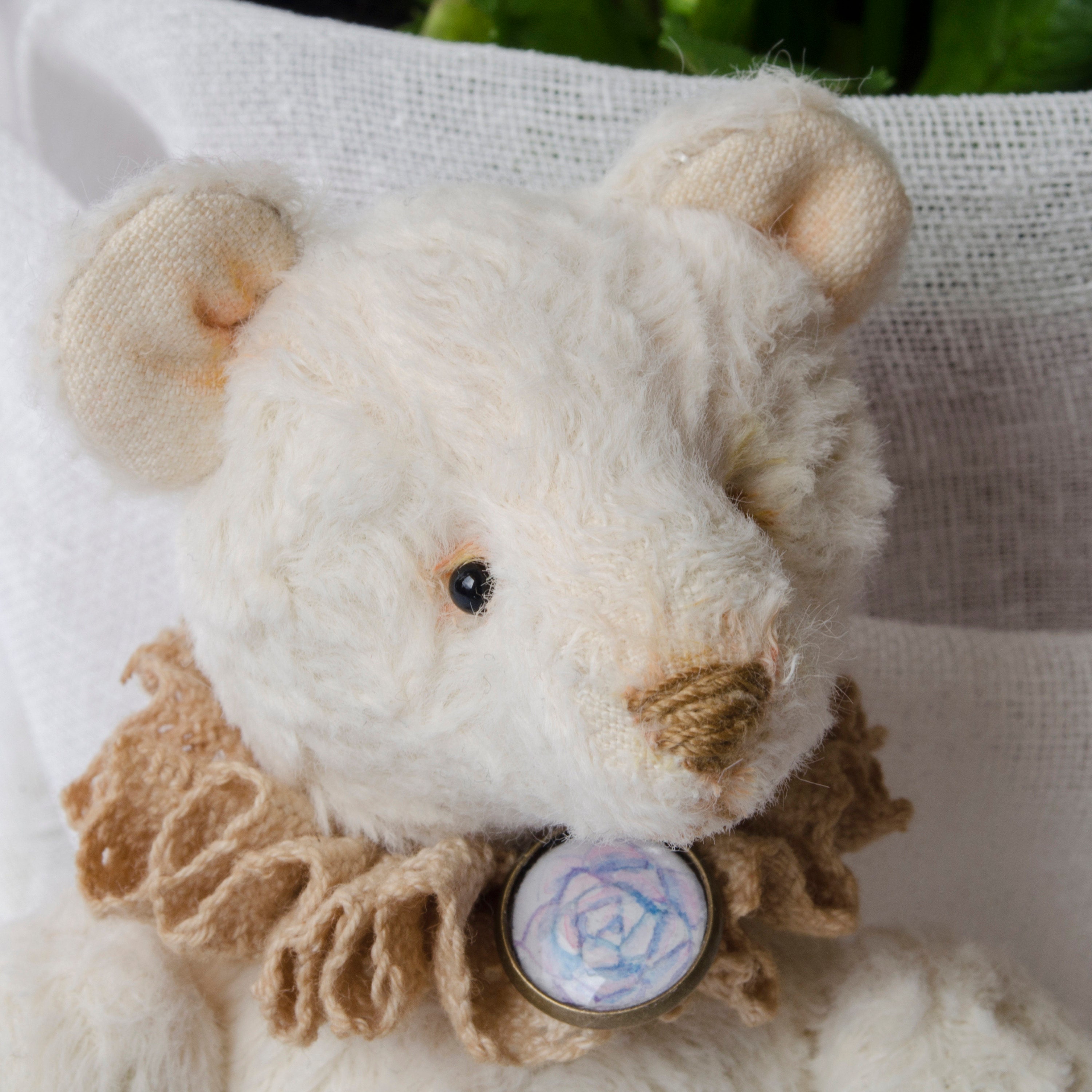Miniature teddy bear 1.37\ Miniature teddy bear 1.37\