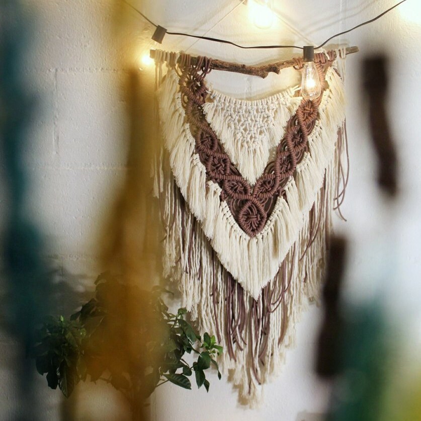 Cute knots with love / Macrame decor by Macrameda on Etsy