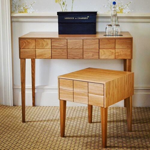 Herriman wooden console 2024 table with drawers