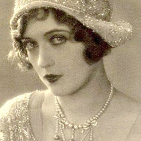 Great Gatsby années 1920 style Mariage Tête à clapet Nuptiale Feuille d'or médaillon perles 