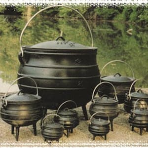 Cast Iron Midi Potjie Pot Cauldron – Annie's Collections