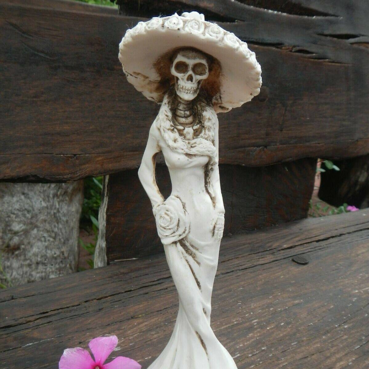 Estatua de la Santa Muerte La Catrina Estatuilla esqueleto - Etsy España Estatua de la Santa Muerte La Catrina Estatuilla esqueleto - Etsy España