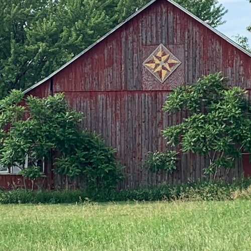 View Garden Pots & Yard Art by RENPECKEDFARMHOUSE on Etsy