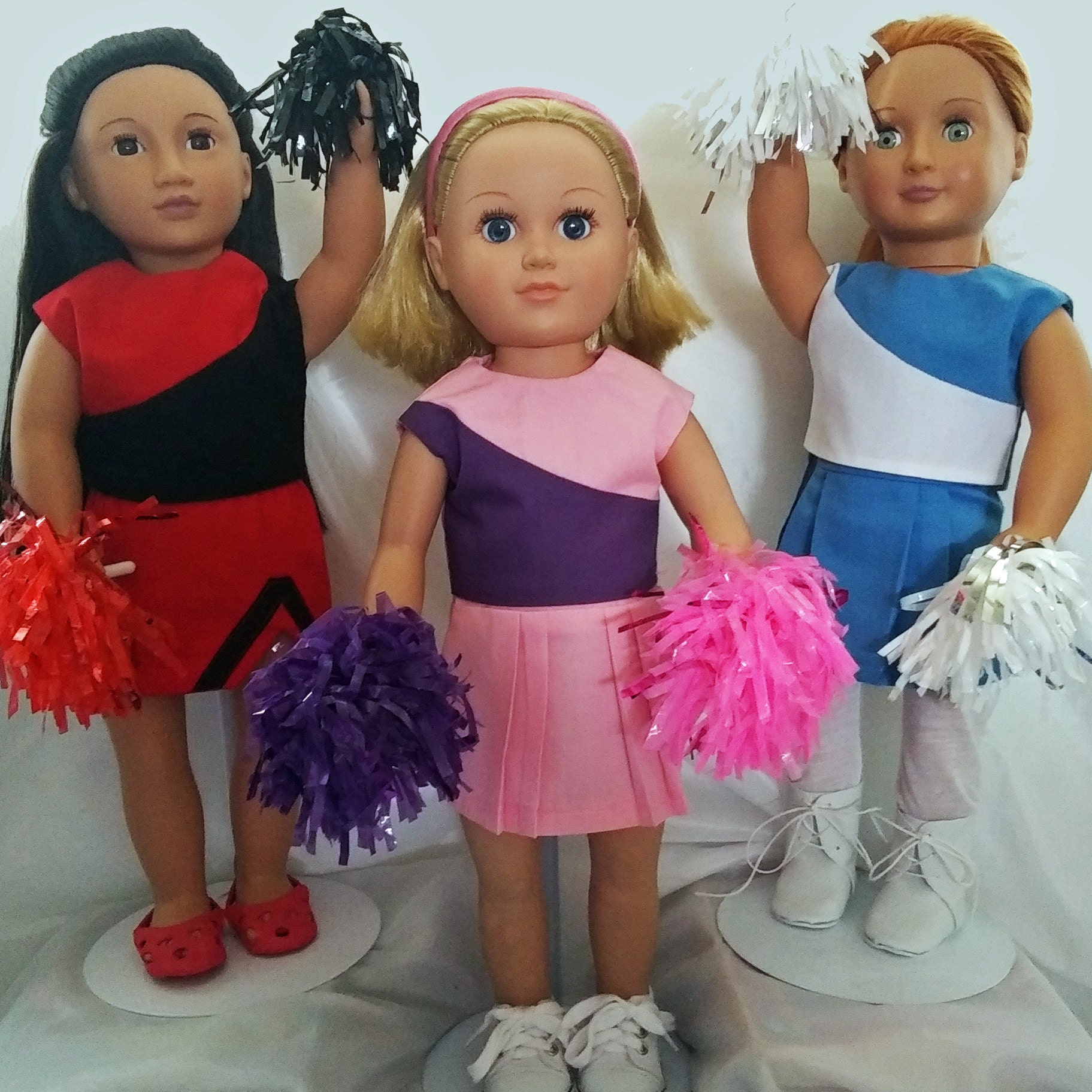 The Doll Coloring Book: DIY Simple Doll Cheerleader Pom-poms