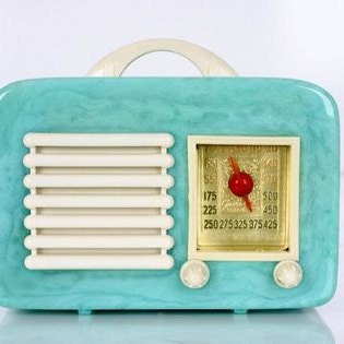 1956 Silvertone AM/FM Radio Model 4206. Restored and Working. FREE