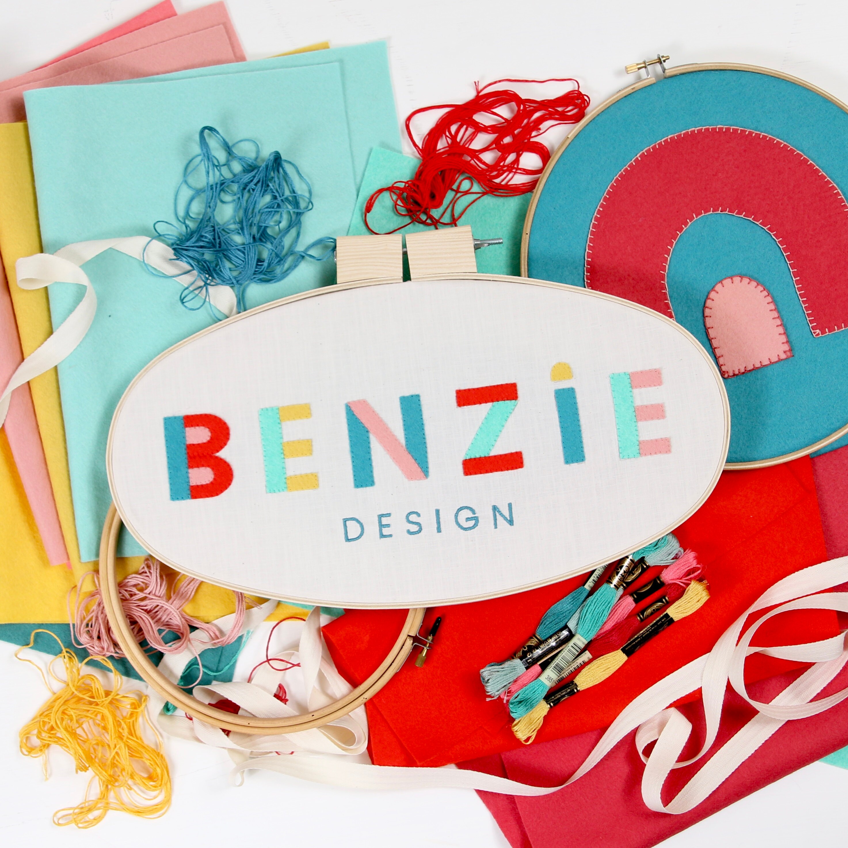 Red Felt Balls – Benzie Design