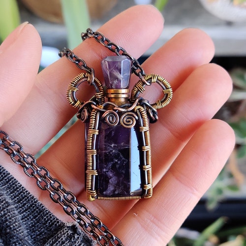 ネックレス・ペンダント Muse Tully Drop Silver Pink Necklace(SILVER925) The Muse - Labradorite Drop & Sterling Silver Pendant - Etsy