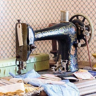 Singer Sewing Machines for sale in Kelmscott