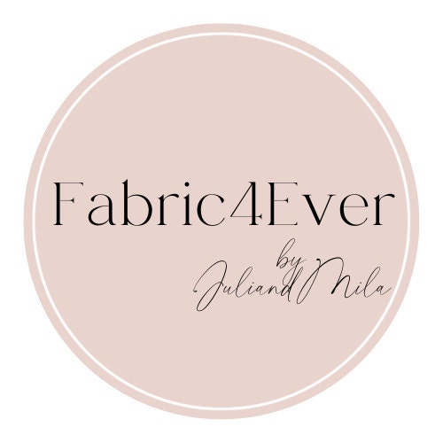 JuliAndMila store logo
