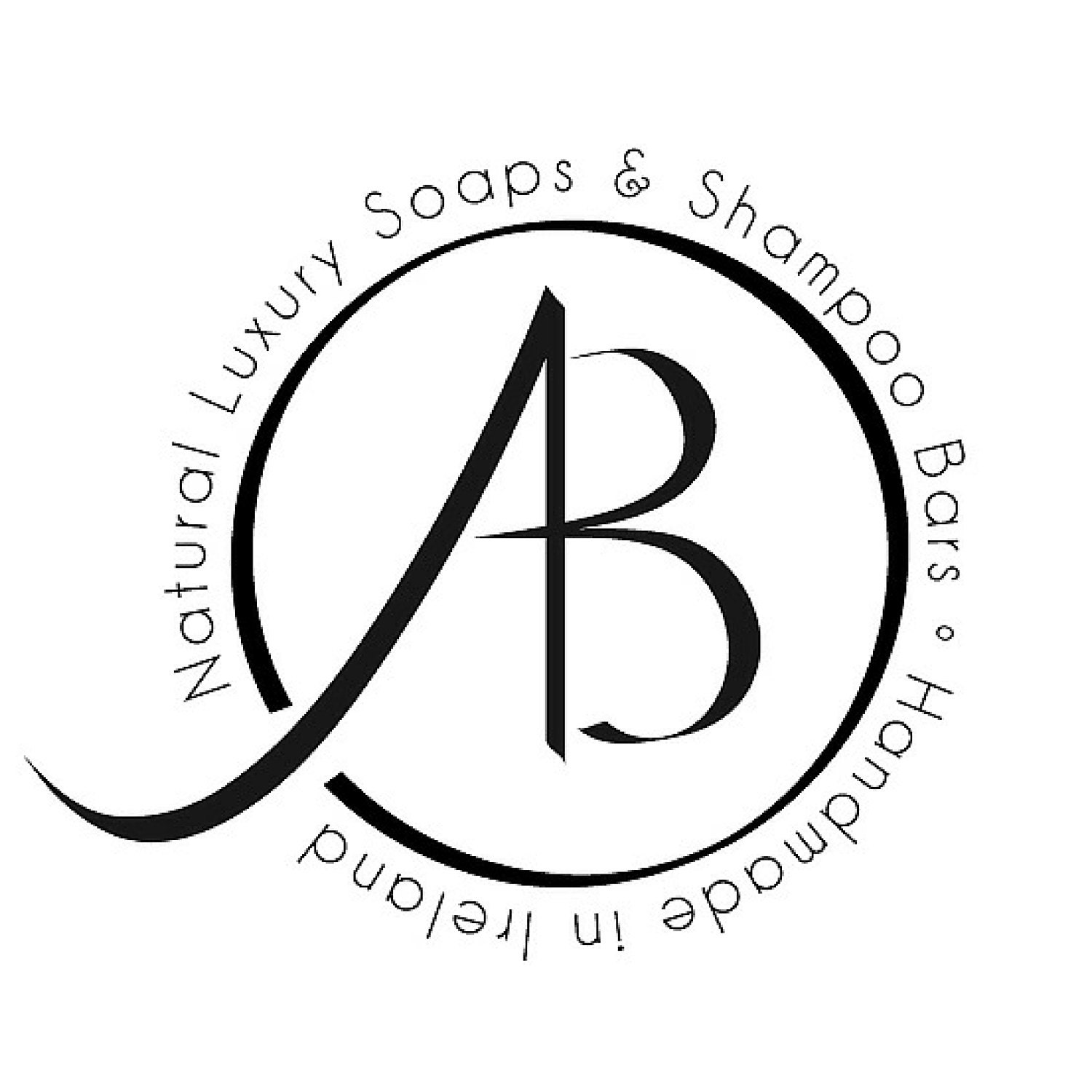 Желудь из эпоксидной смолы. Джон чемберлен fourdoorcoupe. 10 surprise charms inclubeb лего. Кулоны с цветами внутри. Четырехлистный клевер» (clover leaf) чарльз джеймс.