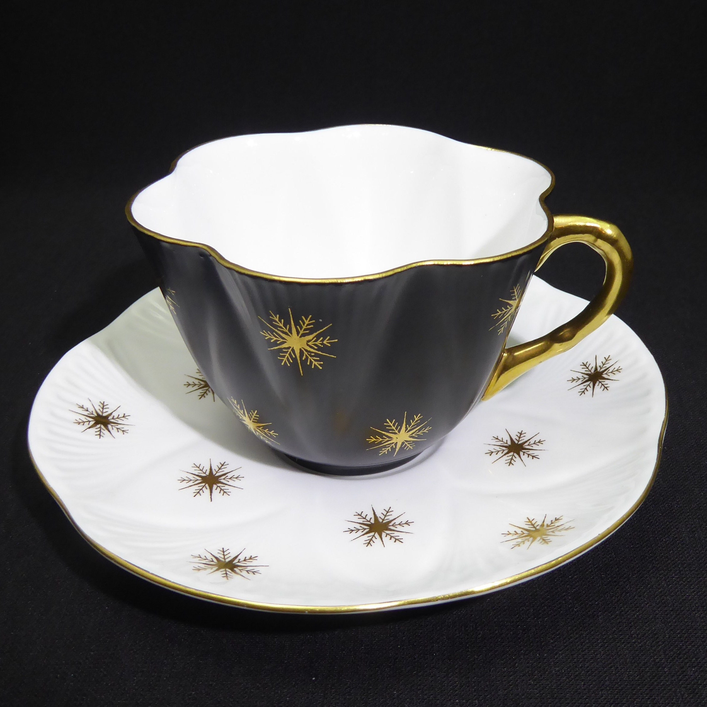 Aynsley Orchard Fruit Wide Mouth Pedestal tea cup and saucer Drink