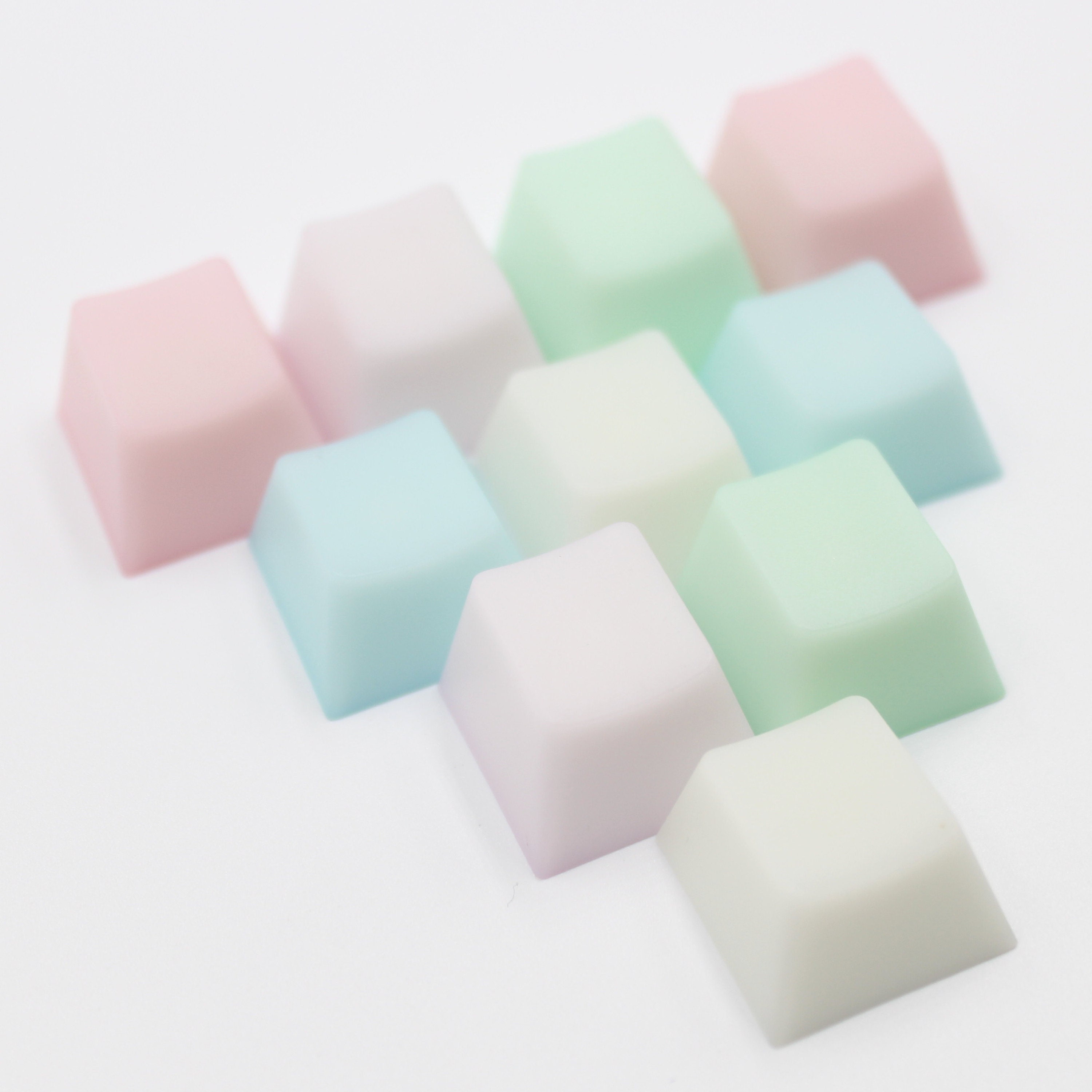 Pom Jelly Keycaps For Mechanical Keyboards Etsy の Jellykeycaps より