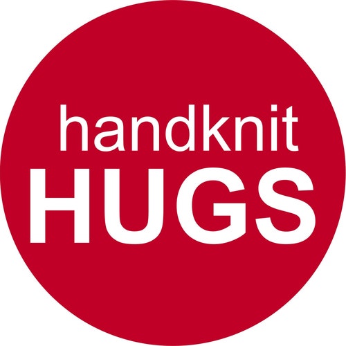 HandKnitHugs store logo