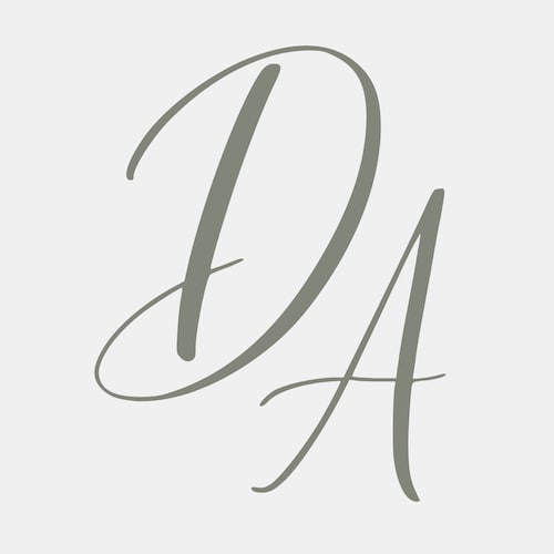 DesktopAesthetics store logo