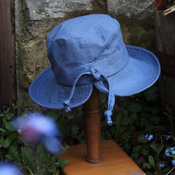 chapeau pour la pluie pour femme bleu piscine