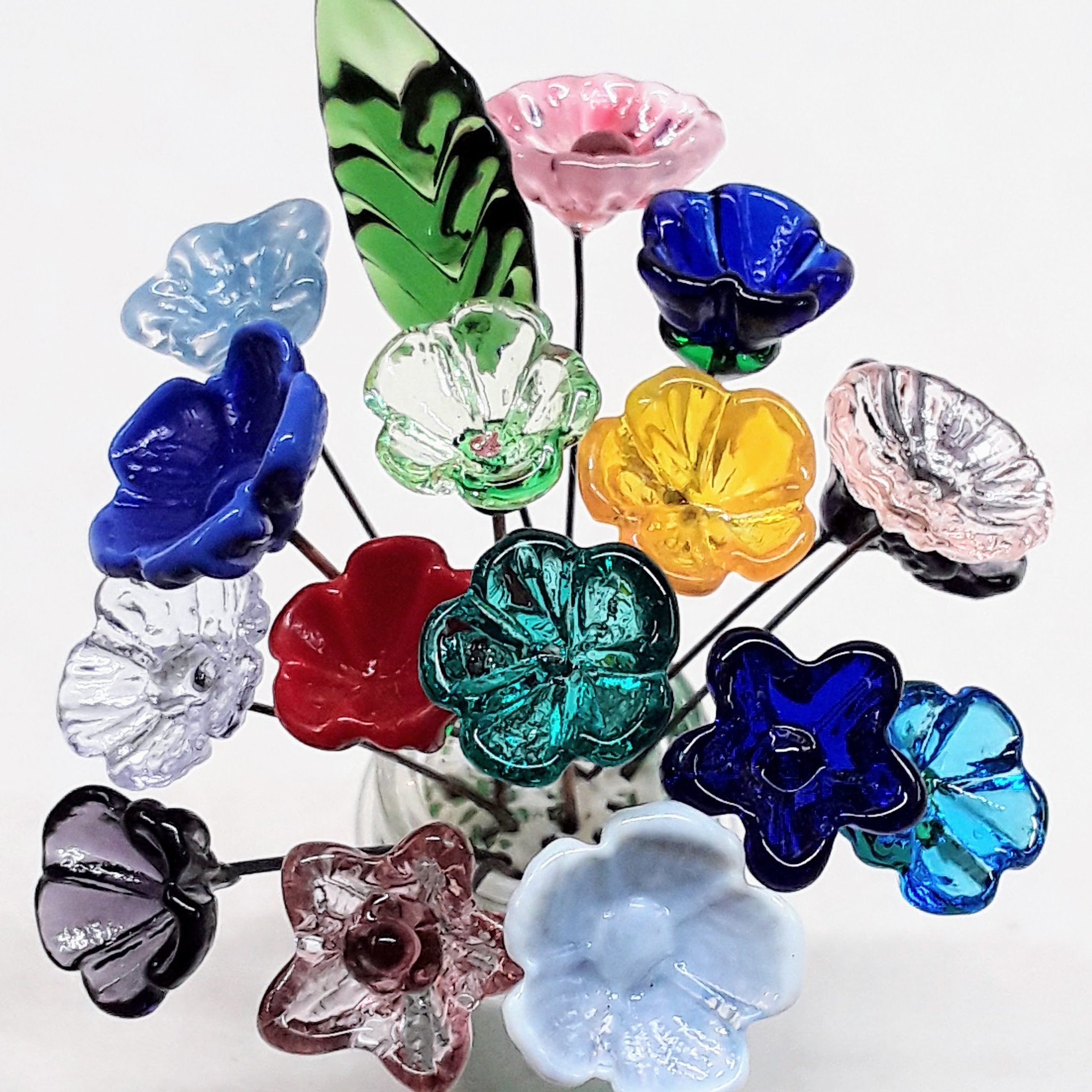Blown glass flowers deals