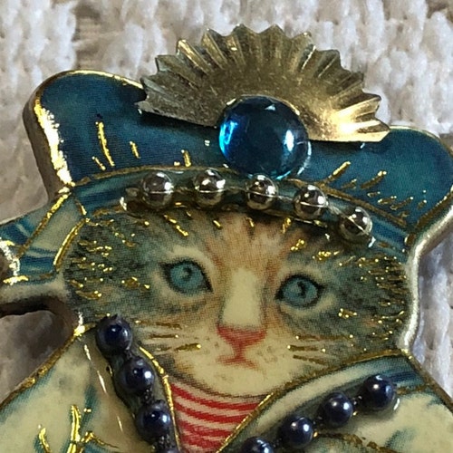 Alan ardiff dog pendant clearance