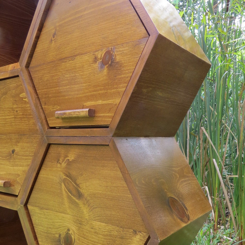 Estantes hexagonales/estantes de nido de abeja/estantería para  libros/tocador/exhibición minorista/accesorios minoristas/estantes de  oficina/estudio de yoga-12 unidades hexagonales sin terminar -  México