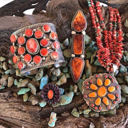 Shenel Comosona Multi Stone & Sterling Silver Inlay Snoopy Shenel Comosona Multi Stone & Sterling Silver Inlay Snoopy