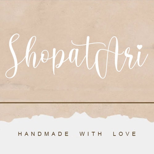 ShopatAri store logo