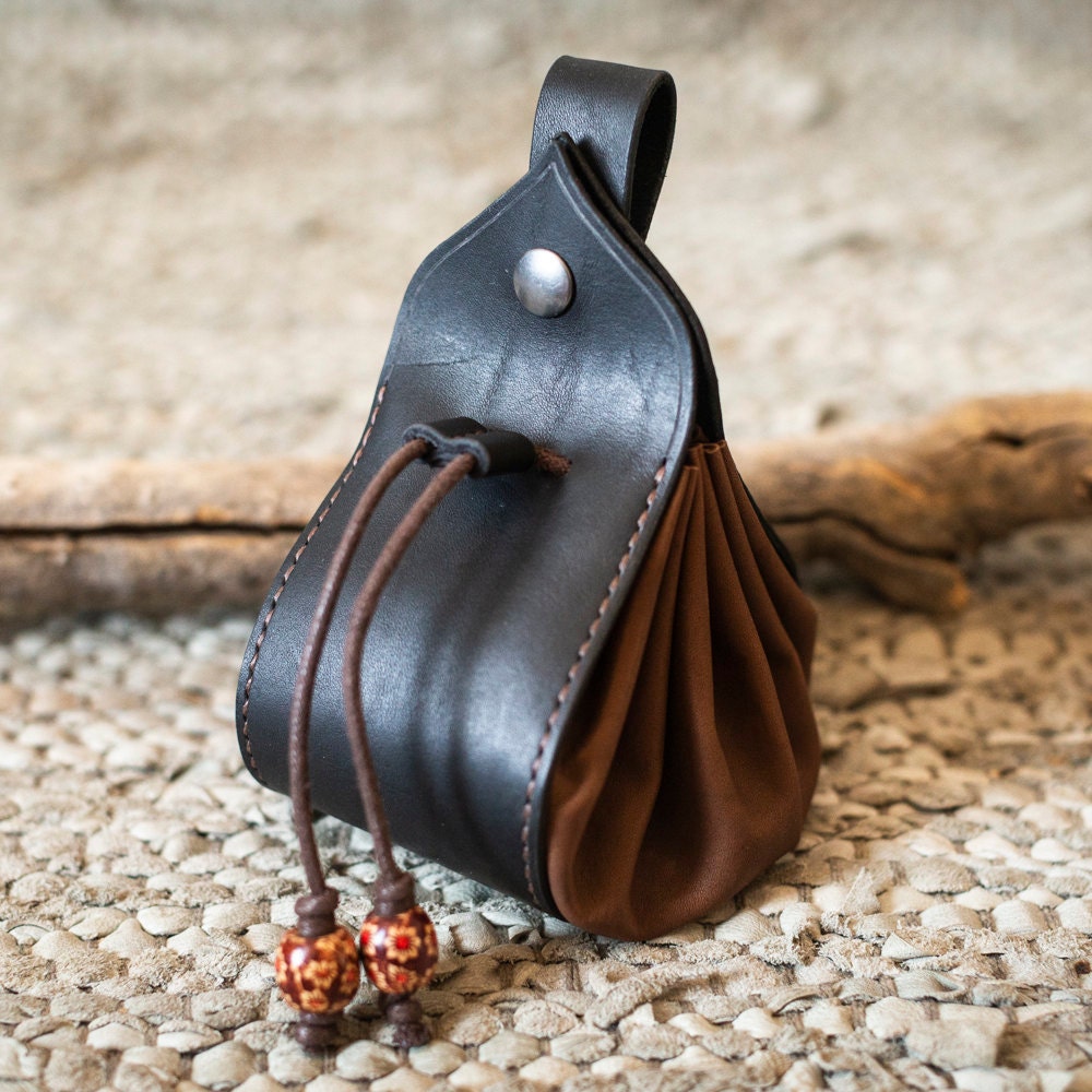 Medieval Leather Drawstring Belt Pouch/purse Unisex - Etsy Israel