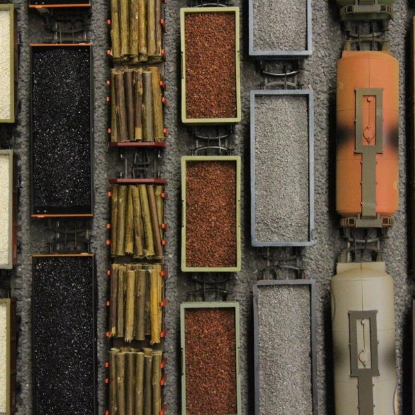 BULKSCENE 128mm Model Timber Logs – OO/HO Gauge (1:76) Wagon Loads, Bulk Packs, Brown, Pre-Built