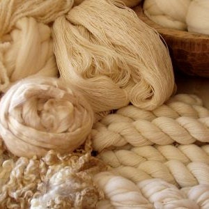  60g Grey Yarn for Crocheting and Knitting;66m (72yds