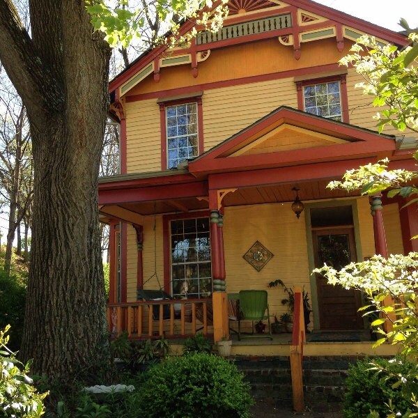 A sewing cooperative of refugee women in by BeIntertwined on Etsy