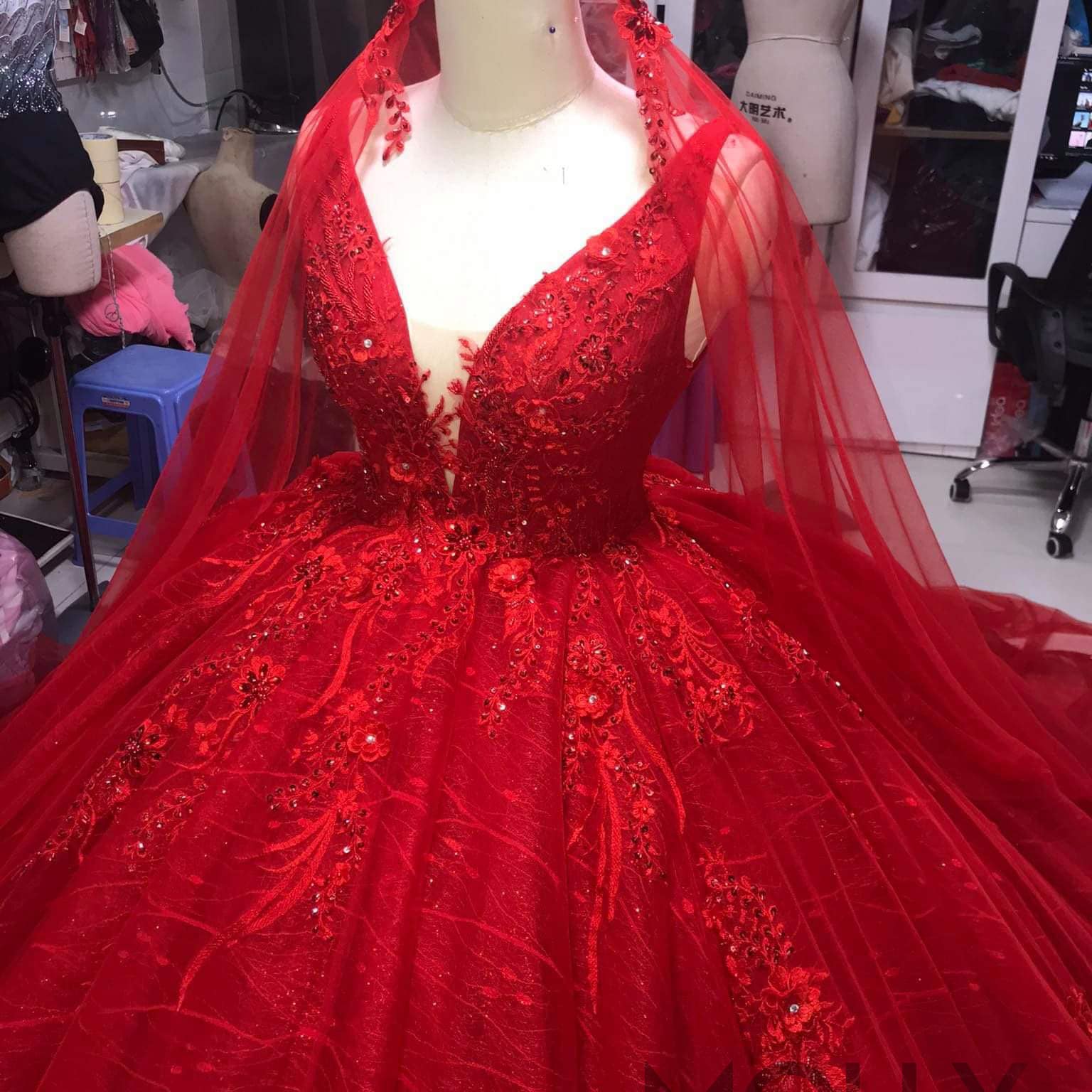 moonflower23: Giselle's wedding dress made with