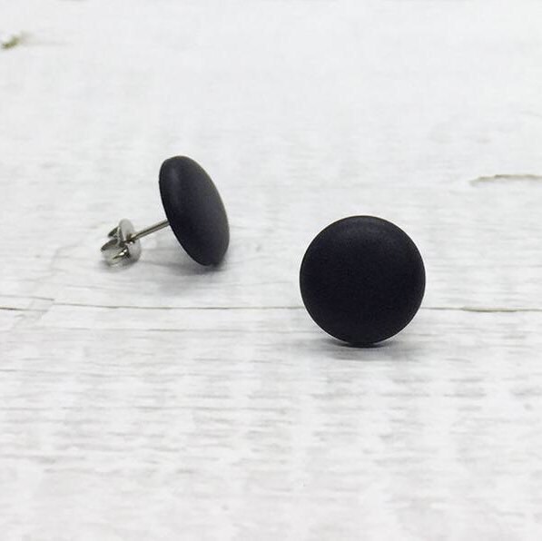 black circle studs
