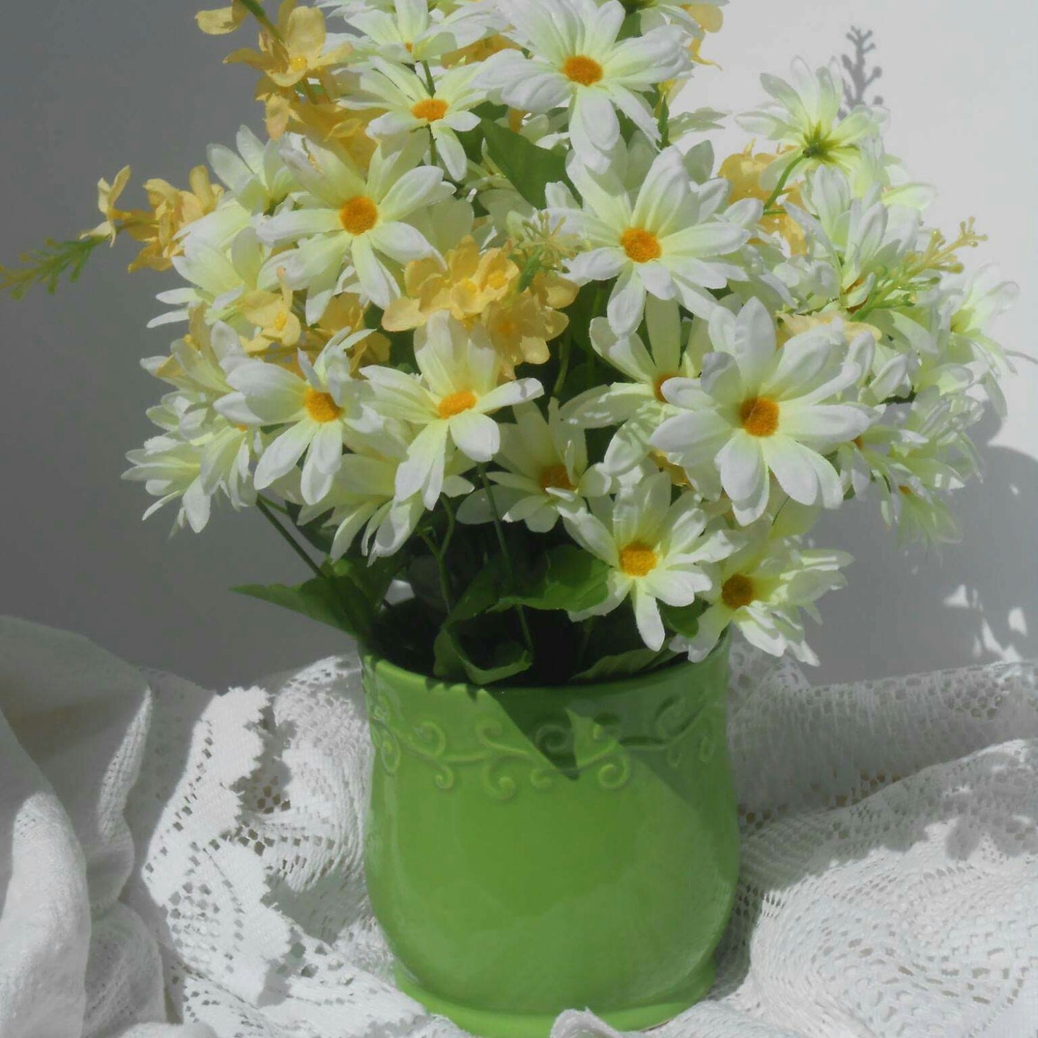 Arrangement in yellow | Etsy