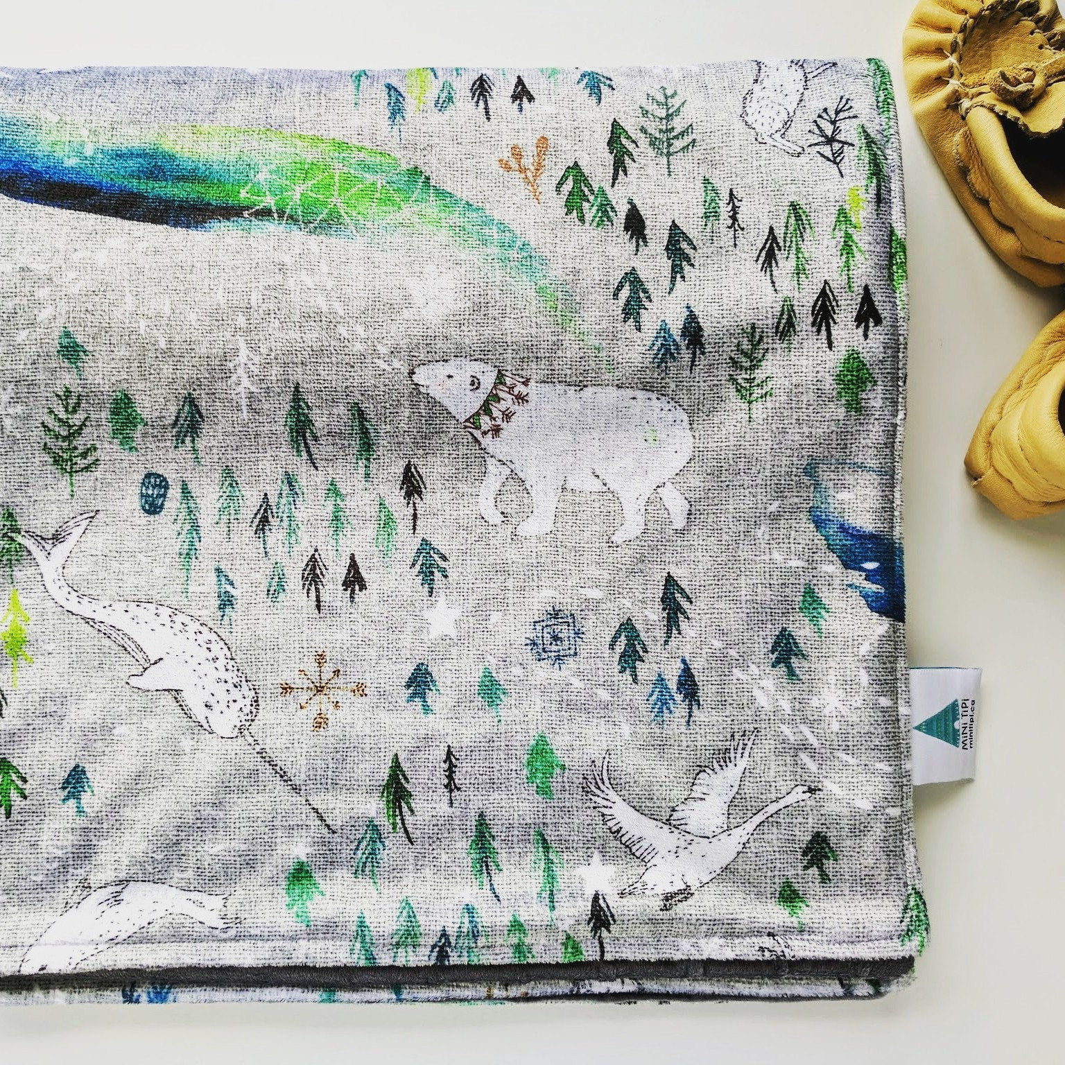 designer baby shower gifts