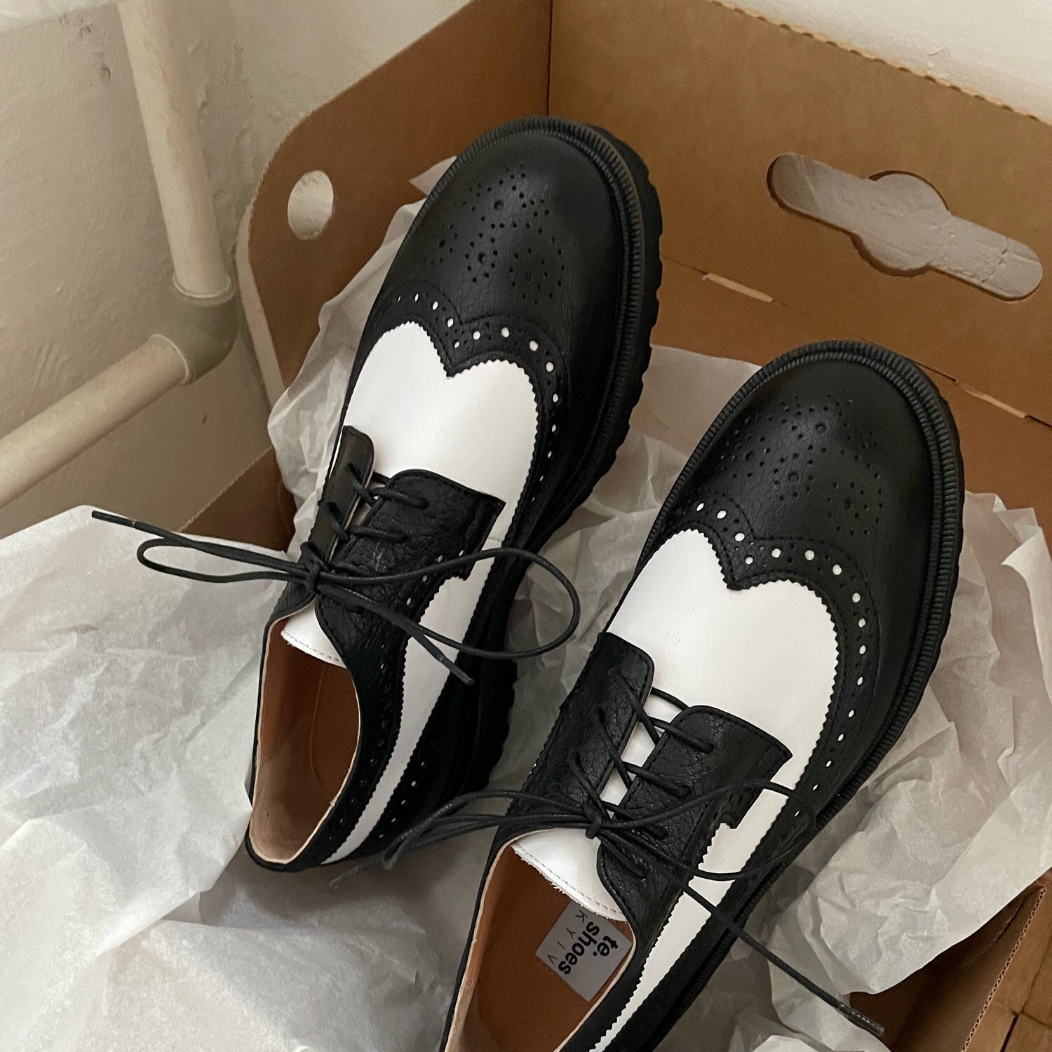 TeShoes - Etsy