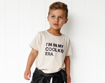 GRAPHIC TEES