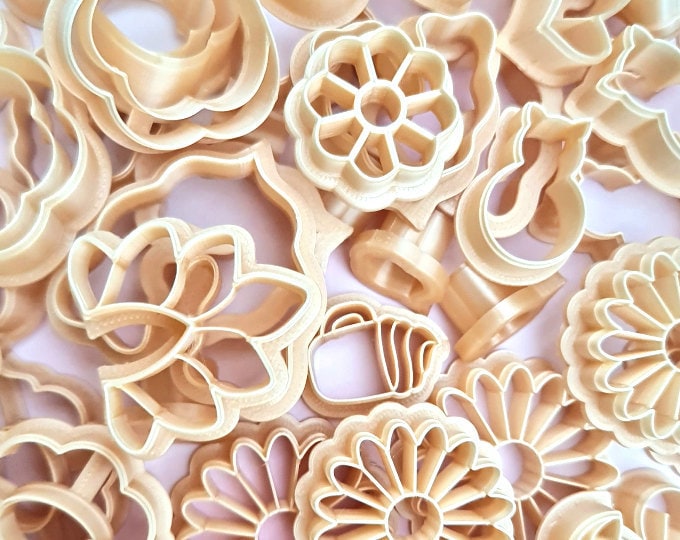 POLYMER CLAY CUTTERS