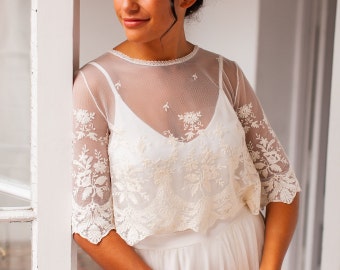 Bridal separates top