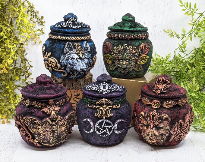 Apothecary Jars & Boxes