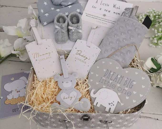 cute baby hampers